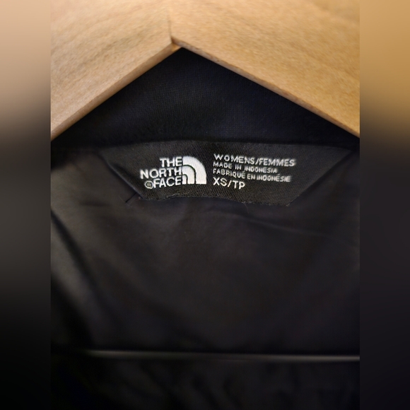 The North Face Black Jacket - Picture 5 of 7